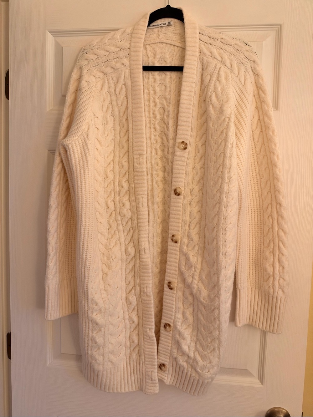 Abercrombie & Fitch Cream Cabled Longline Button Cardigan Size Medium Tall